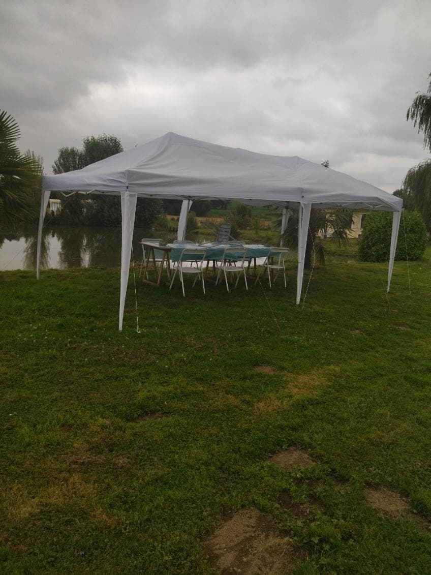 Location de deux étangs pour camper en Bretagne 