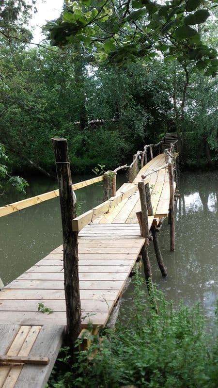 Location étang dans la Sarthe au coeur de la nature 