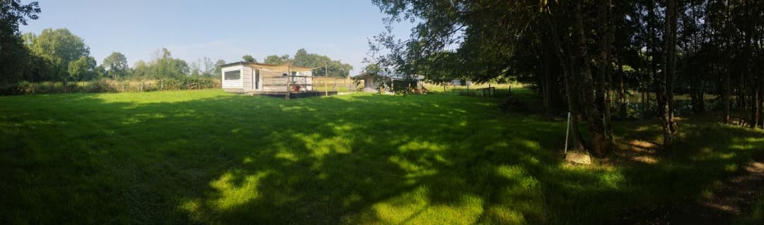 Etang à louer pour les vacances avec son mobil home dans le département de Maine-et-Loire 