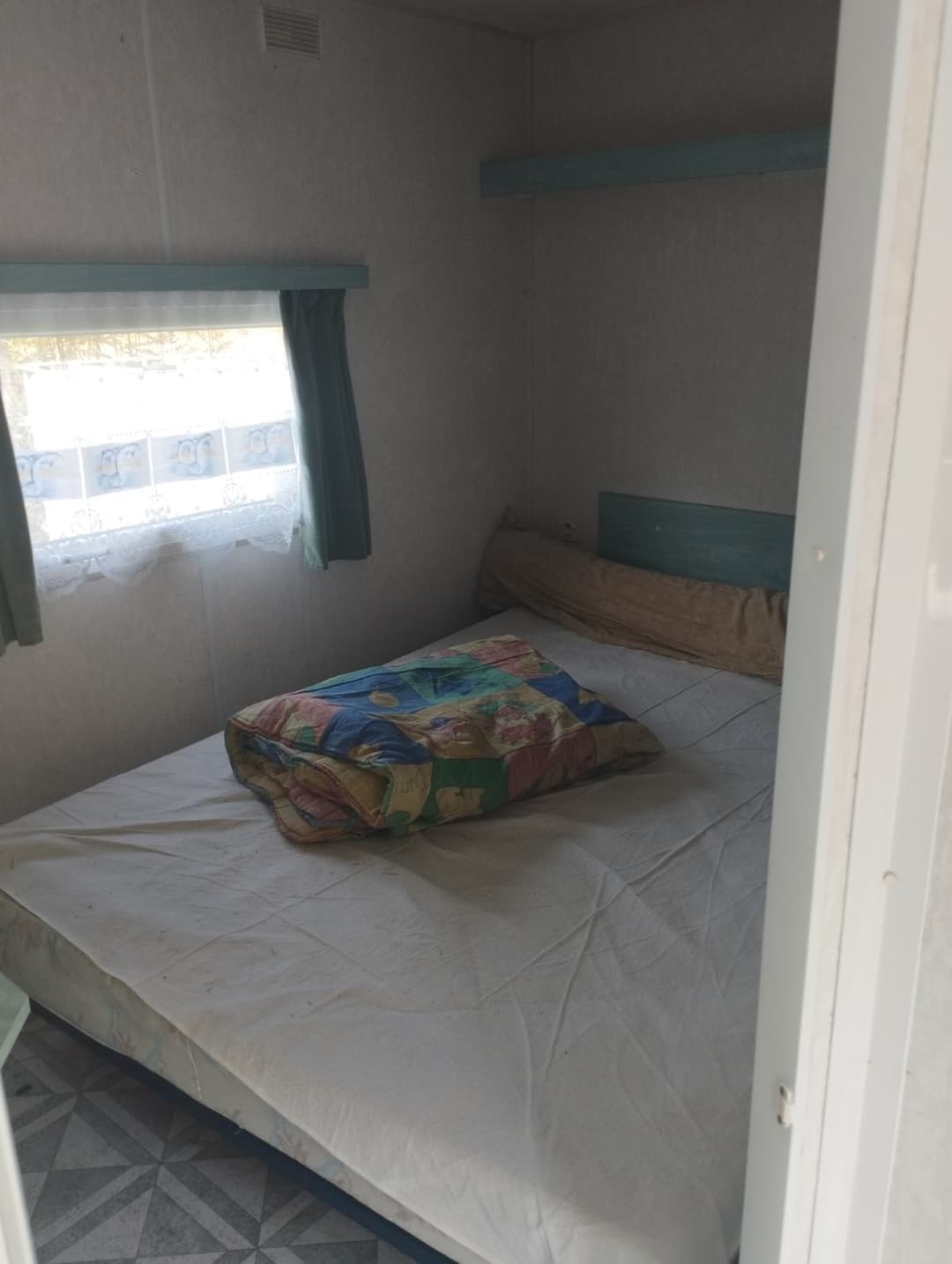 Etang à louer pour les vacances avec son mobil home dans le département de Maine-et-Loire 