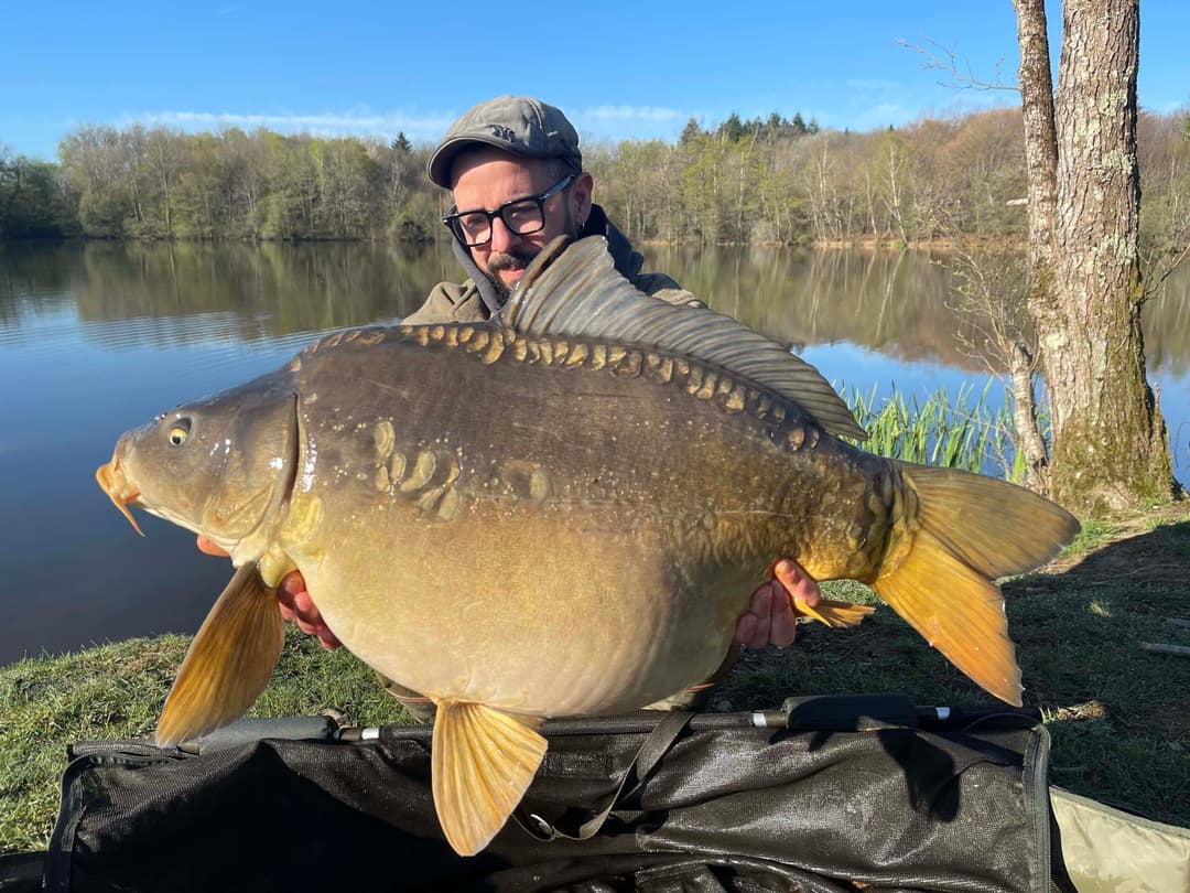 Etang du XVe siècle magnifique et préserver de 7 hectares. 