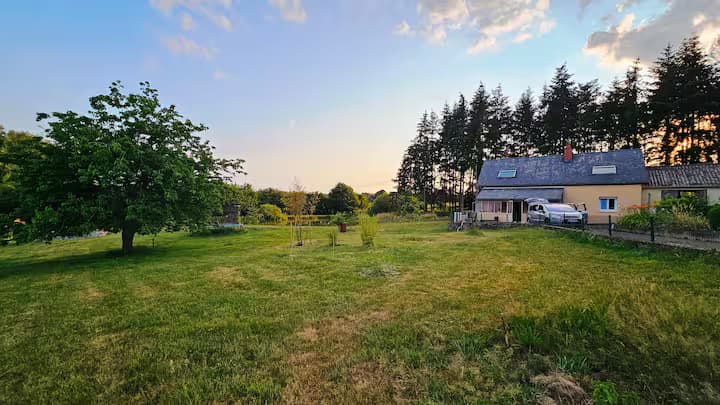 Gîte avec étang de pêche privé - étang des soays