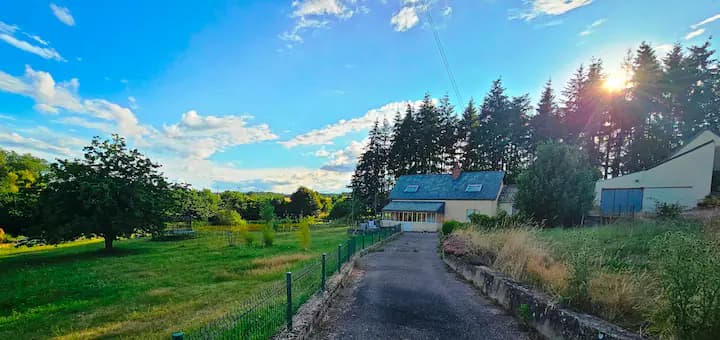 Gîte avec étang de pêche privé - étang des soays
