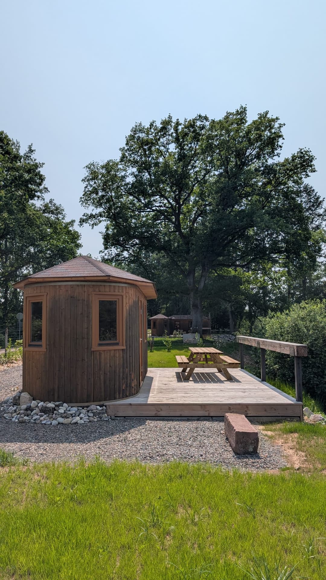 Le Gland - Cabane isolée au bord de l’eau, pêche