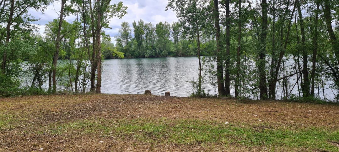 Lac sauvage 17 hectares 