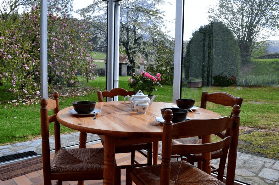 Gîte 12 couchages avec son étang de 3ha 