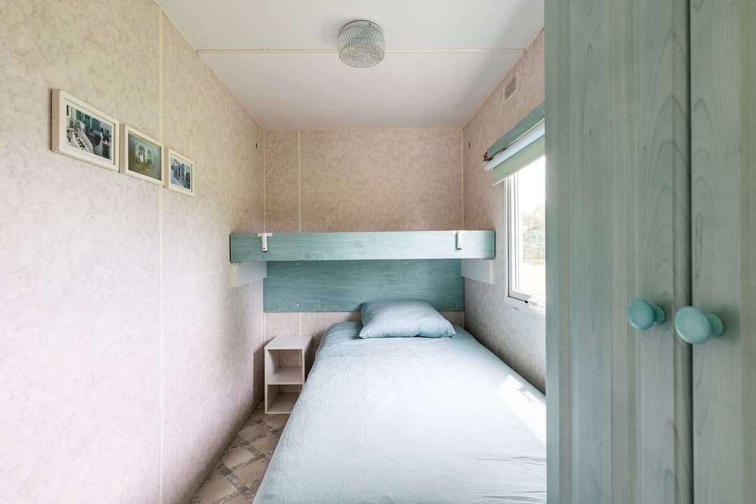 Mobil-home tout confort en bord d’eau, au cœur du Médoc
