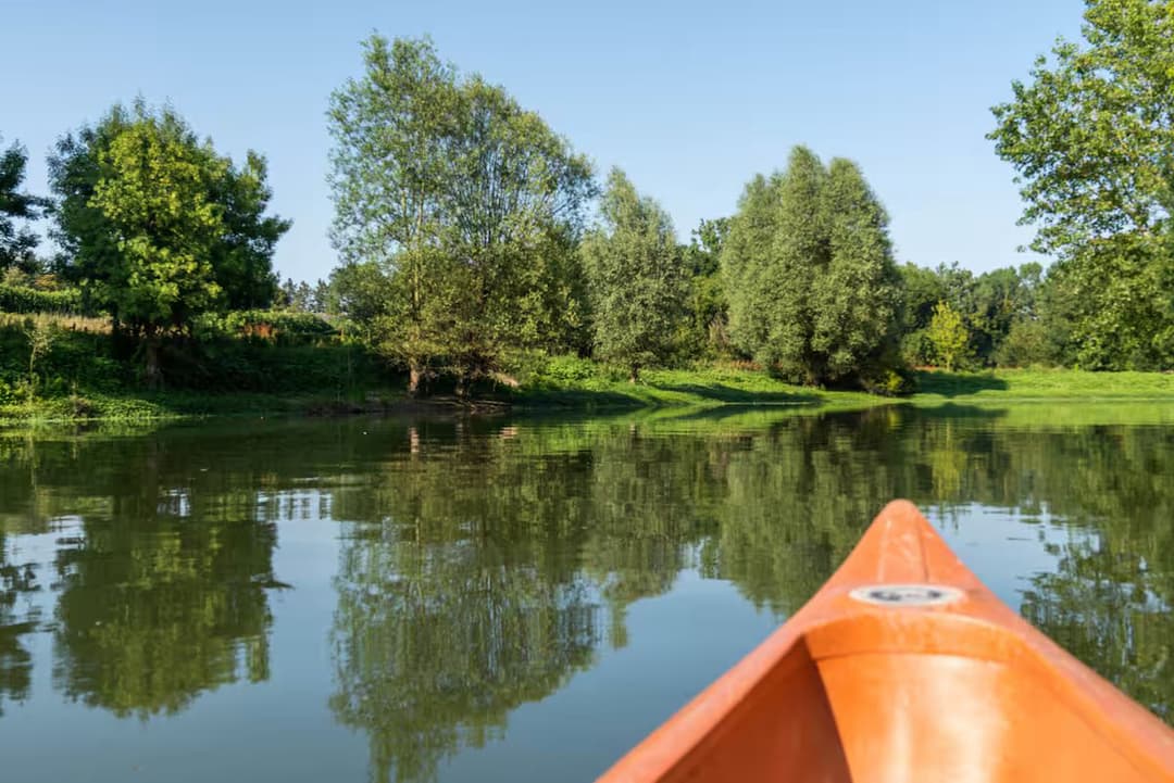 Magnifique péniche tout équipée au bord du Loir