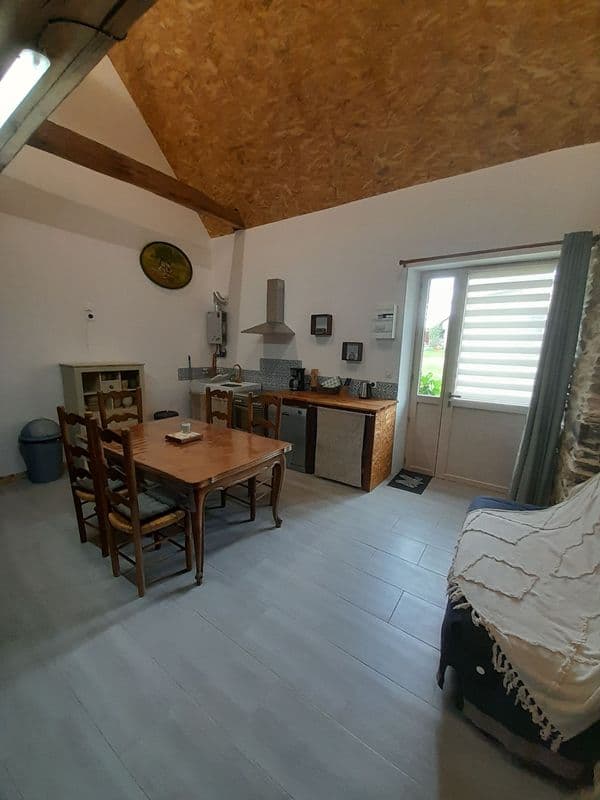 Gîte 6 couchages de charme au bord d’un étang pour les vacances 