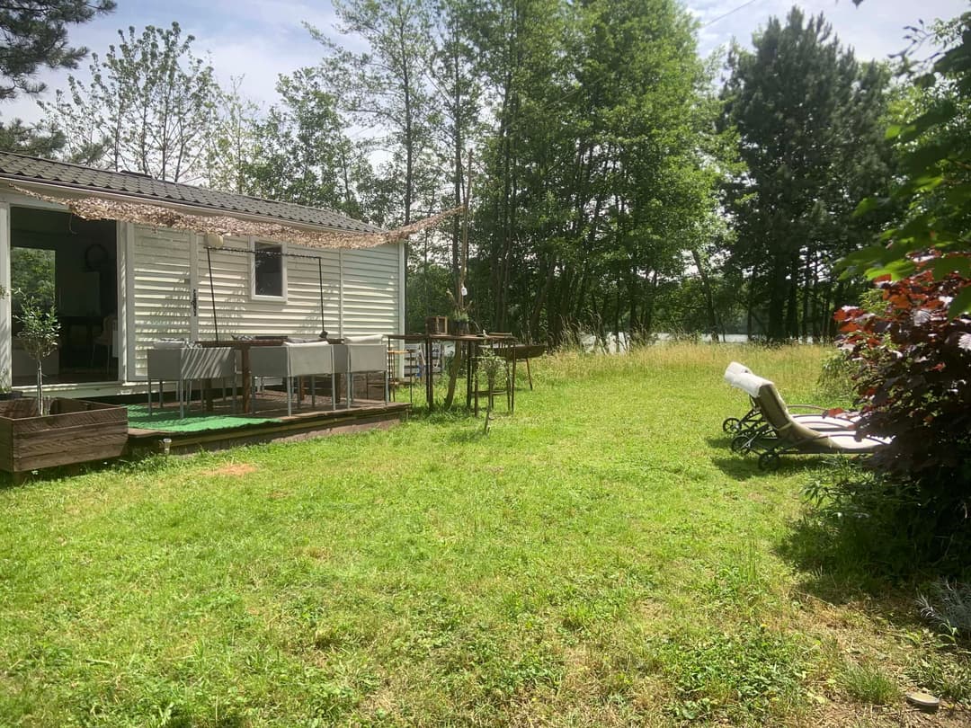 Etang de 17ha avec une tiny house 6 couchages 