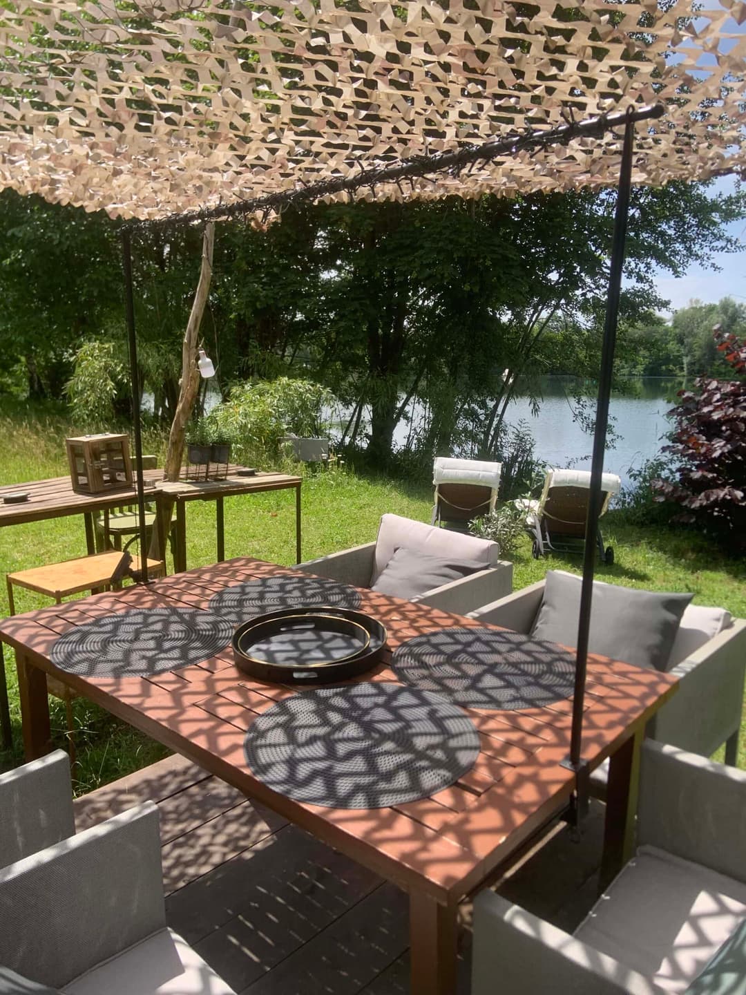 Etang de 17ha avec une tiny house 6 couchages 