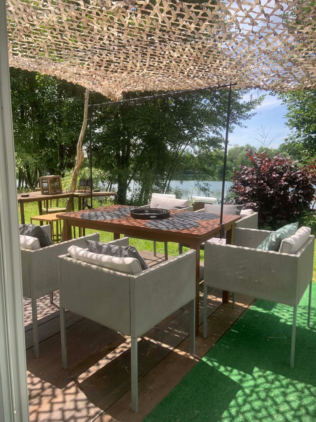 Etang de 17ha avec une tiny house 6 couchages 