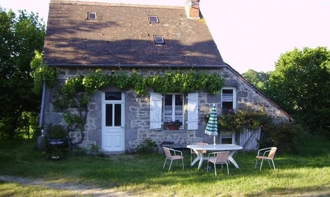 Gite avec son étang 1.5ha à la ferme 