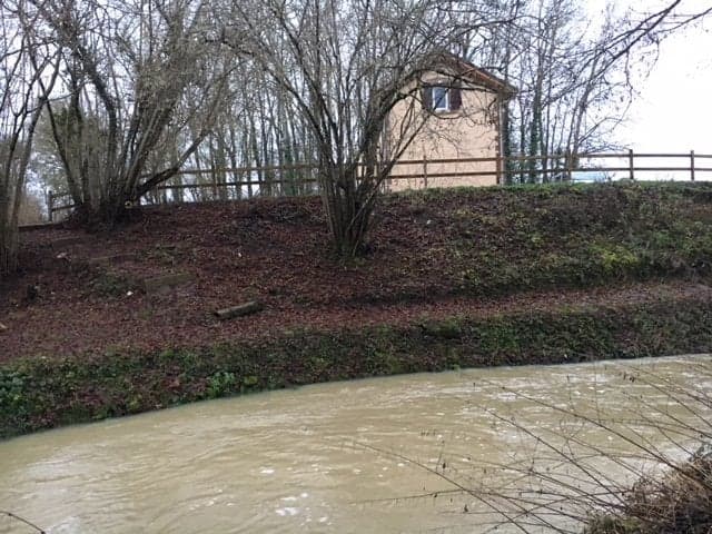 Gite au bord de la rivière Le Loing 