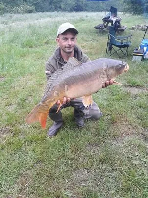 Cabane de pêcheur en Alsace pour deux pêcheurs