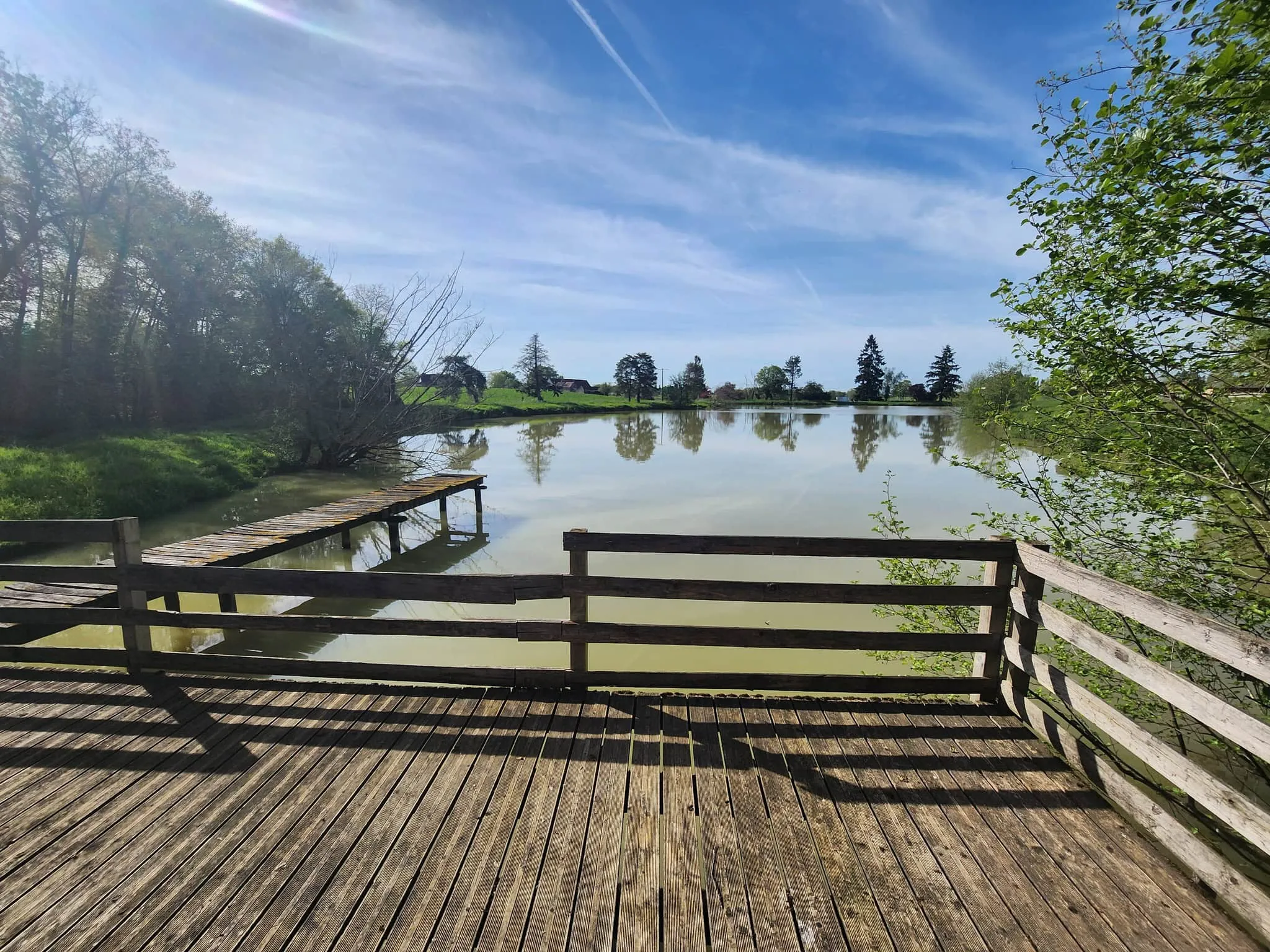 Etang de 2 hectares à louer à Mervans