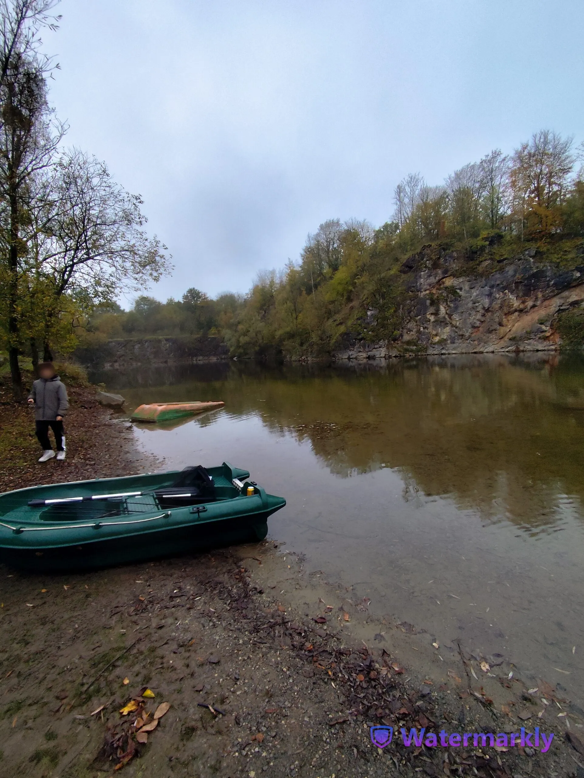 6.18 ac gravity pond with 39.37 ft depth