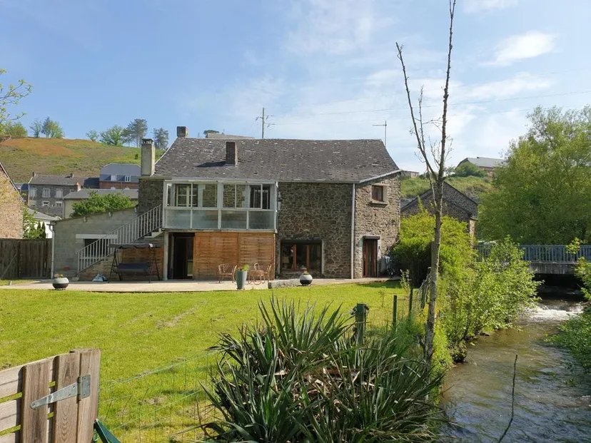 Gîte de charme au bord d’un ruisseau