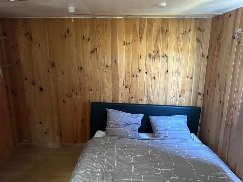 Bungalow 2 tout confort avec étang privé de 3 ha et accès jacuzzi