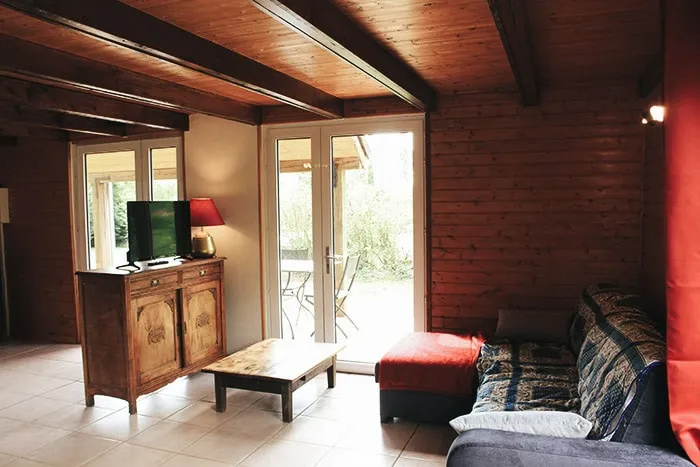 Région Vosges‑Franche‑Comté – 6 personnes – Chalet bois, terrain de jeux et étang privé