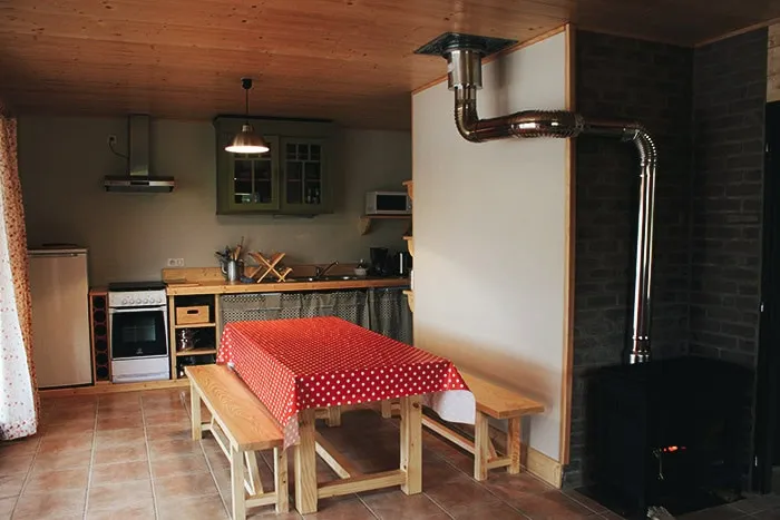 Vosges du Sud – 6 personnes – Chalet N, PMR au bord d’un étang privé