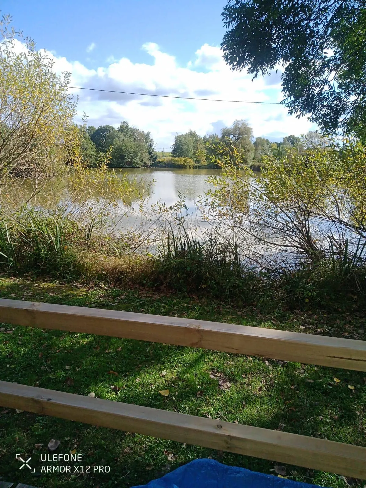 Etang de 2.5ha avec son mobil home en Saône-et-Loire