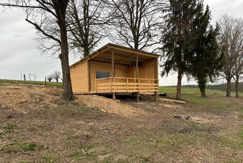 Pêche en étang dans l’Allier – jusqu’à 15 personnes en plus – cadre calme et arboré
