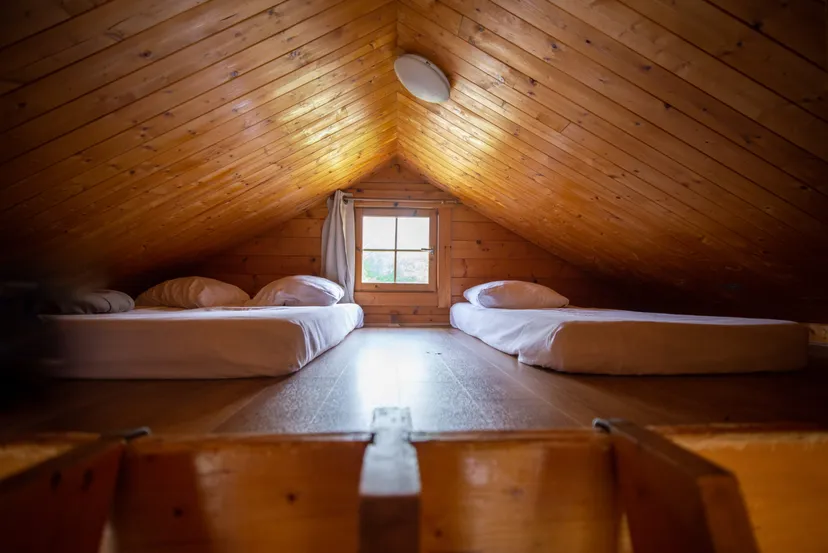 Chalet en bois avec bain nordique en bord d’étang – Hauts-de-France – 5 - 7 personnes