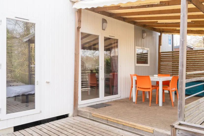 Séjour détente en région Hauts-de-France – 4 personnes – chalet au bord d’un étang