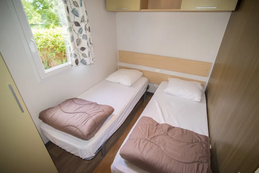 Bungalow dans l’Oise – 6 personnes – Au bord d’un étang partagé