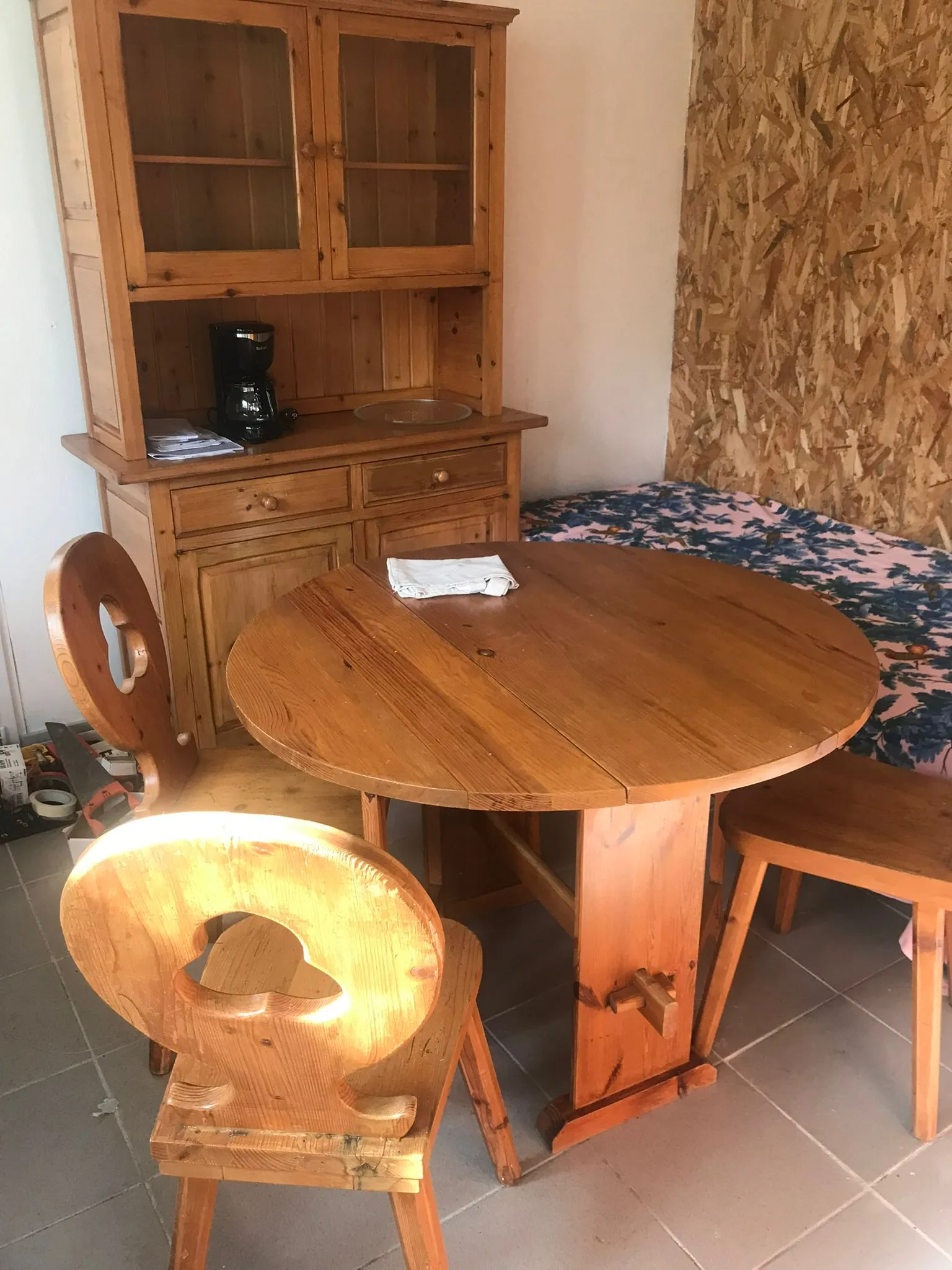 Petite maisonnette toute rénovée avec étang privé