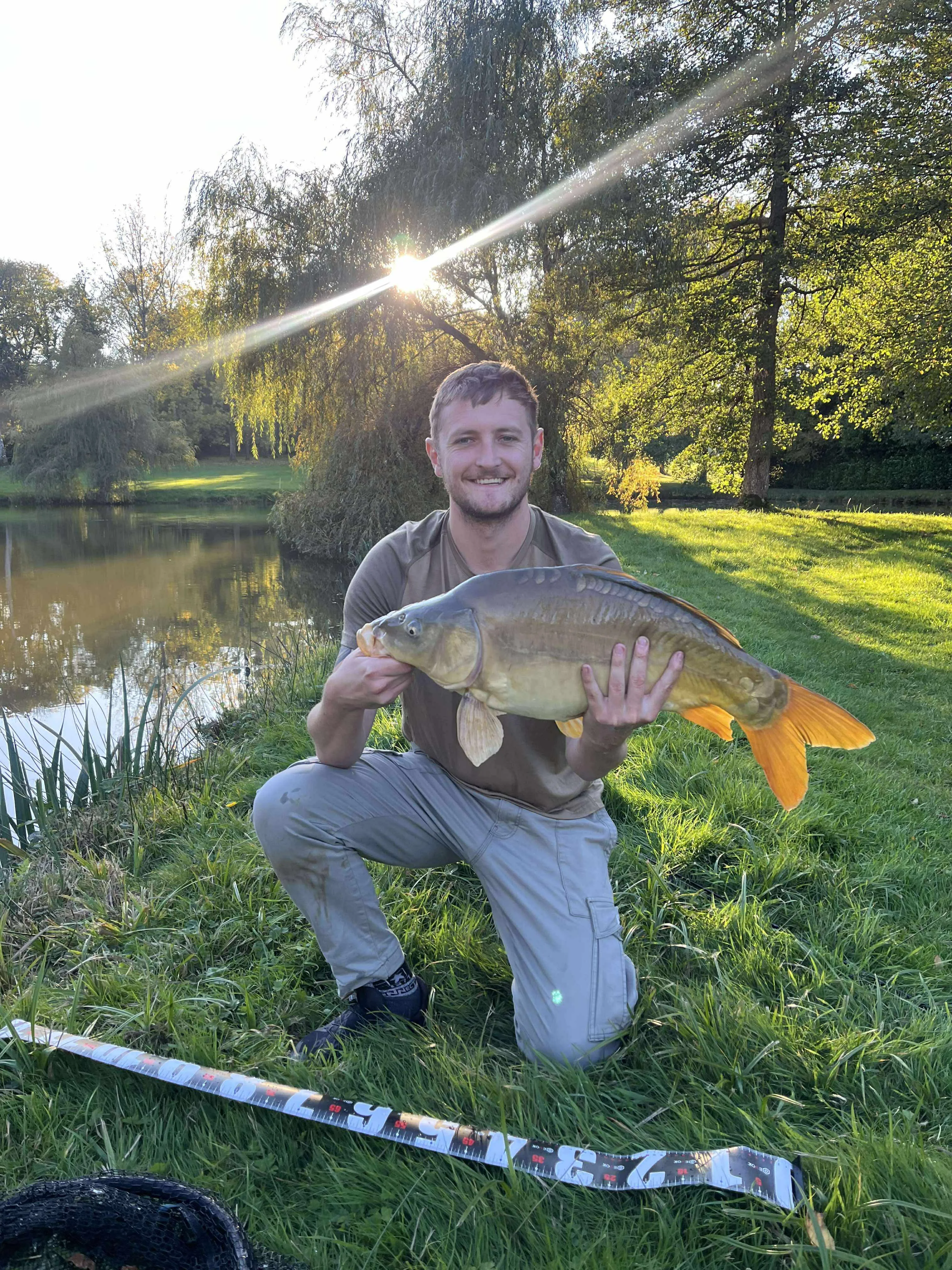 Gite de pêche dans l'Orne, chalet avec accès à 4 étangs privés