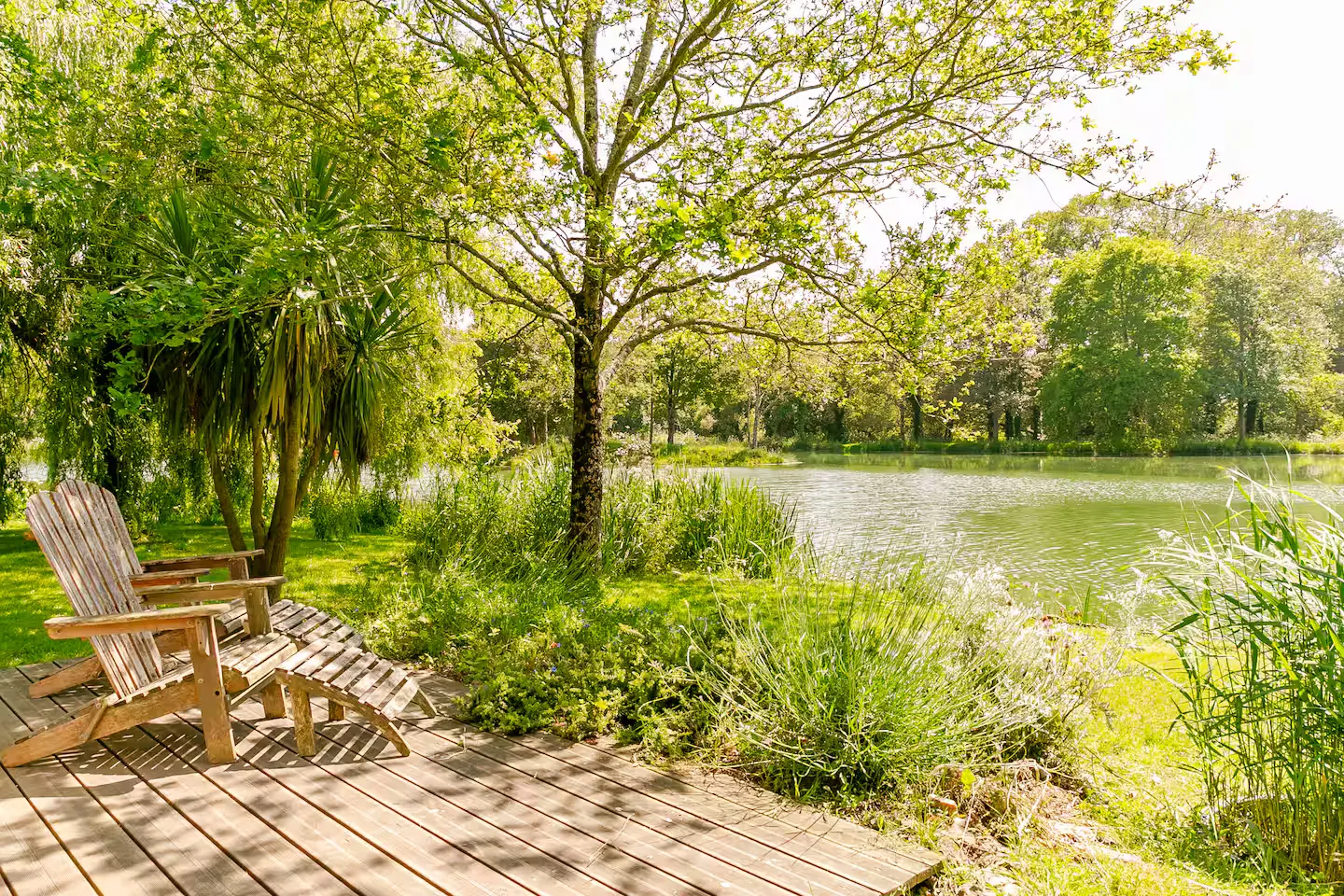 Chalet bois en Bretagne Sud – 2 personnes – En bord d’étang privatif