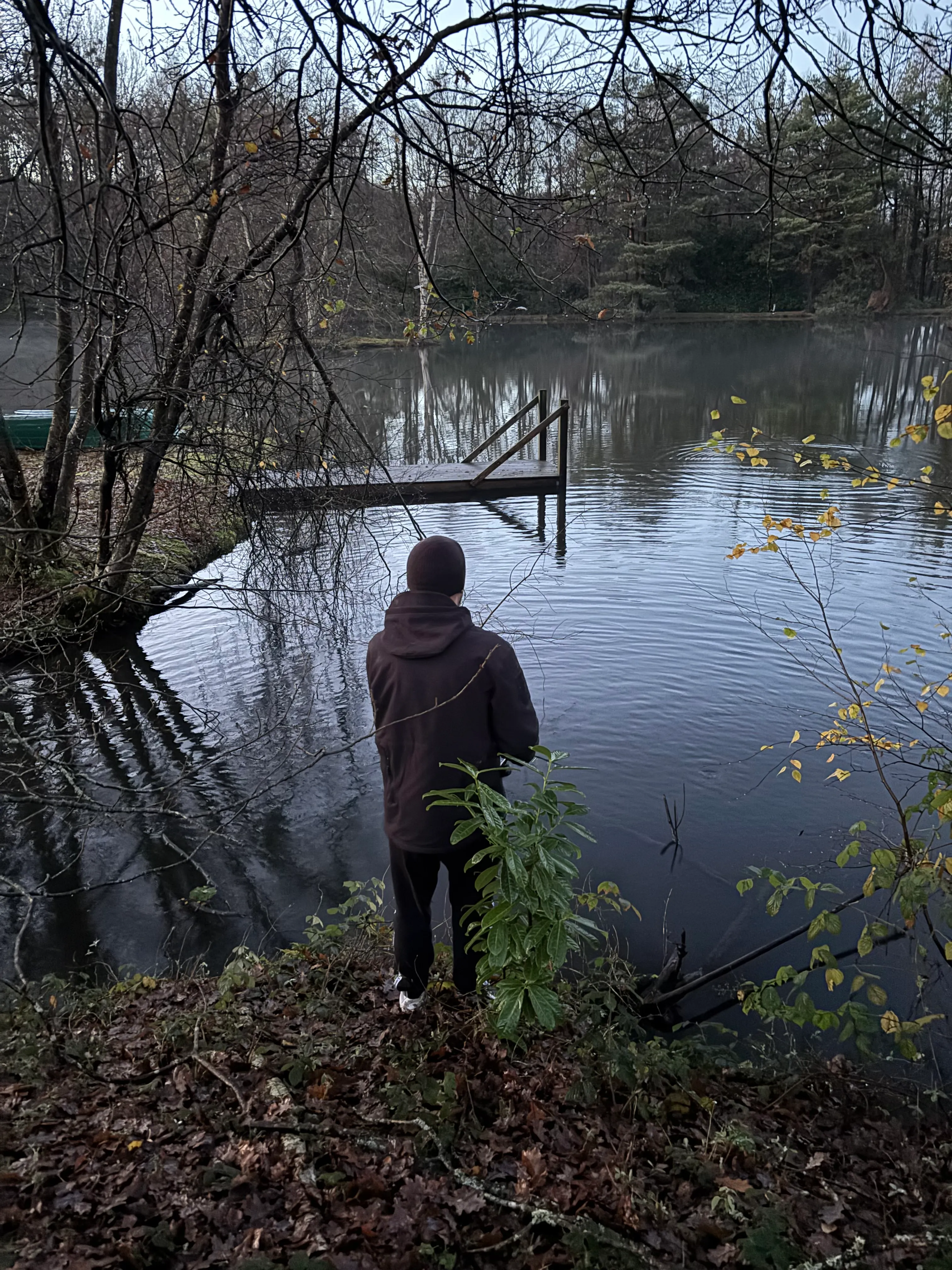 Gite de pêche dans l'Orne, chalet avec accès à 4 étangs privés