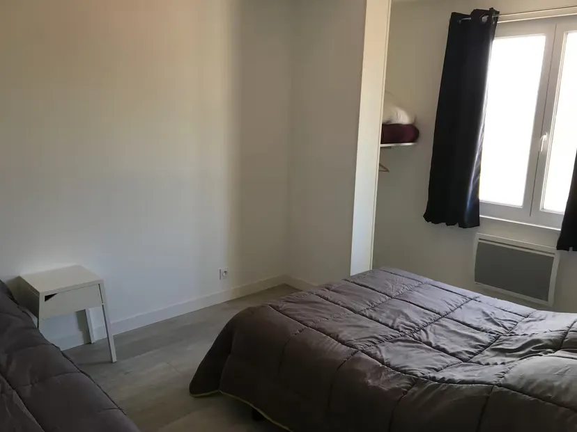 Séjour en Deux-Sèvres – 9 personnes – au bord d’un lac de 10 ha