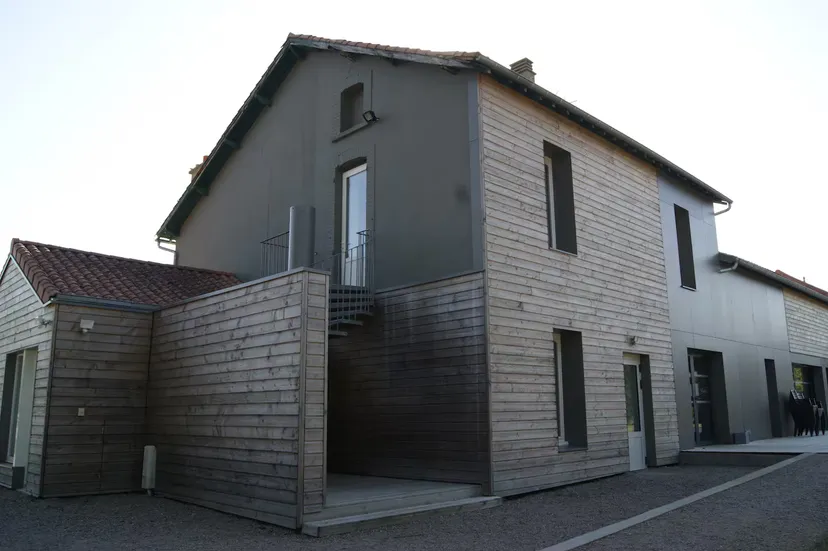 Séjour en Deux-Sèvres – 9 personnes – au bord d’un lac de 10 ha
