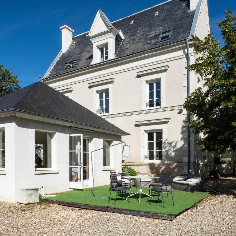 Domaine de 5 hectares avec chambre familiale et accès à 600 m de rivière