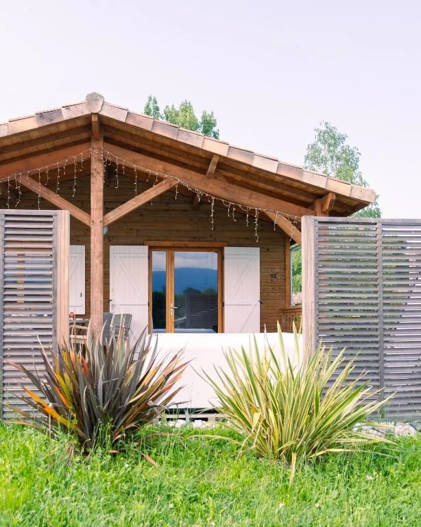 Séjour en Haute-Garonne, ressourçant dans un chalet face au lac avec jacuzzi - 5 personnes