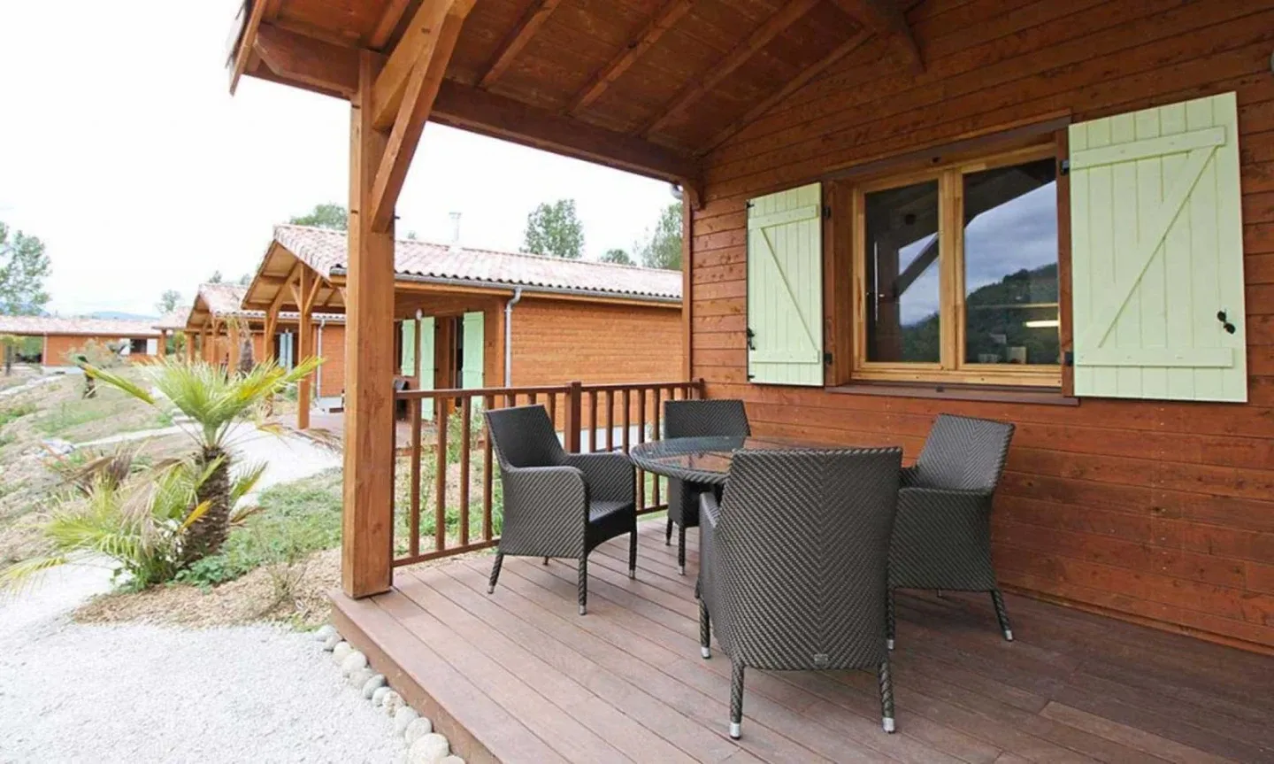 Evasion nature dans un chalet au bord du lac - 5 personnes - des Pyrénées