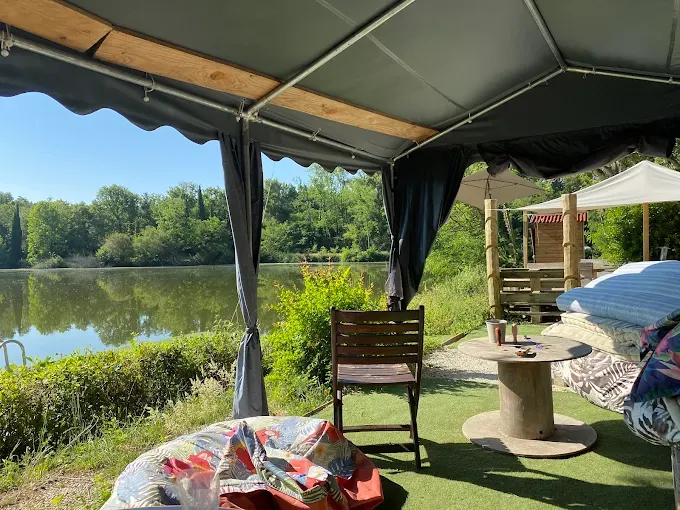 Chalet couple au bord du lac de 3ha, évasion au coeur de la nature