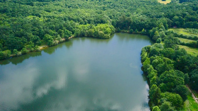 Chalet Romantique avec accès direct au lac