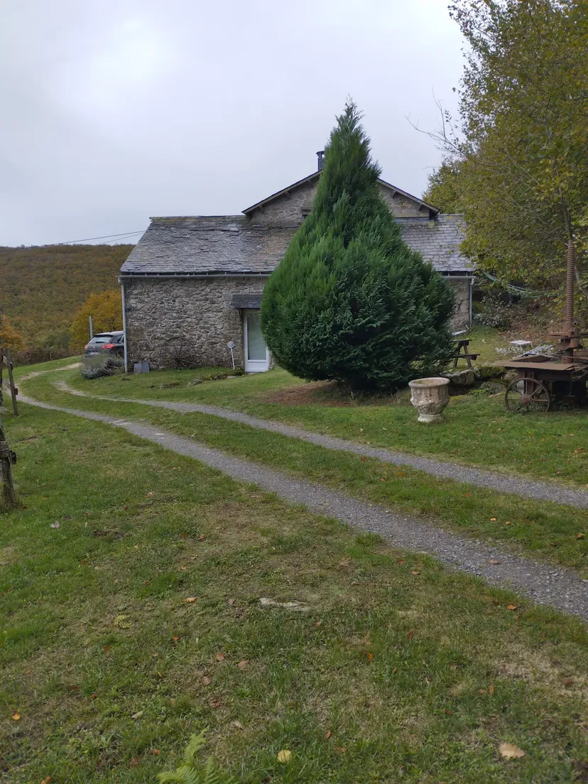 Maison 2 personnes avec accès à notre étang privé et son bain Nordique