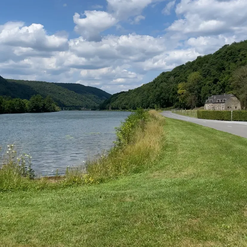 Stay in the Ardennes – up to 14 people, between two rivers