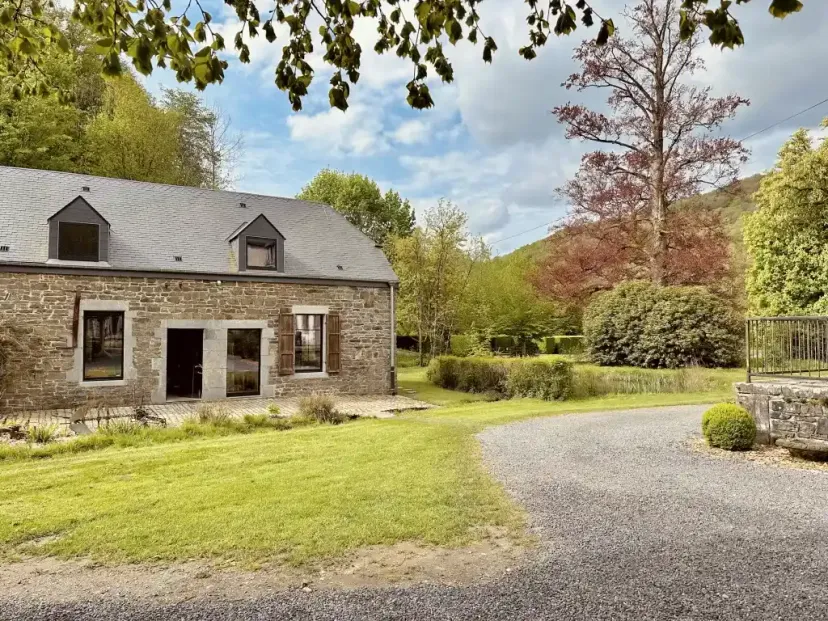 In the Ardennes – Cottage 2 people by a river, historical setting