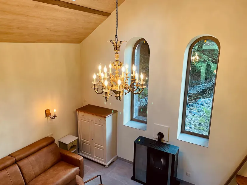 In the Ardennes – Renovated chapel for 2 people by a water body