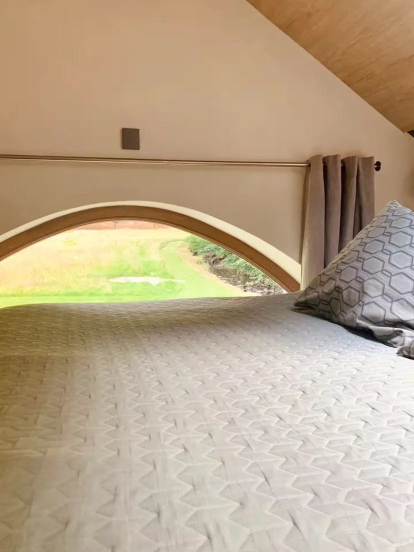 In the Ardennes – Renovated chapel for 2 people by a water body