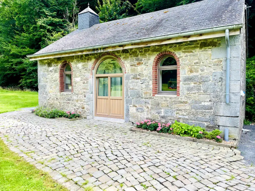 In the Ardennes – Renovated chapel for 2 people by a water body