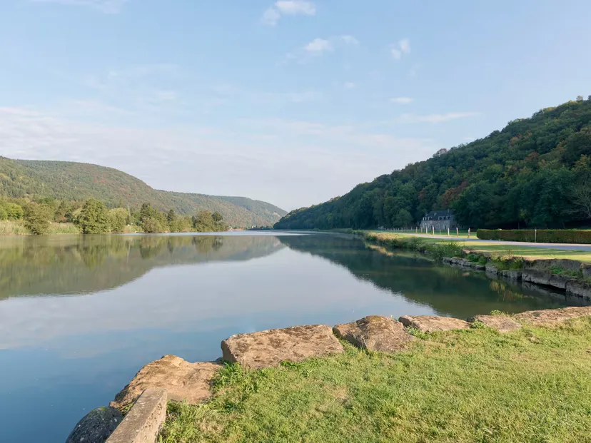 In the Ardennes – Renovated chapel for 2 people by a water body