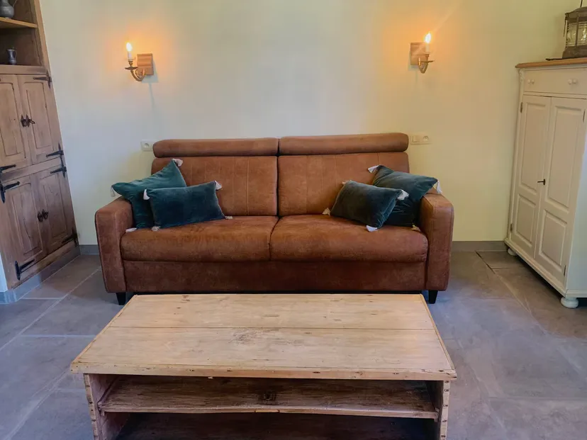 In the Ardennes – Renovated chapel for 2 people by a water body