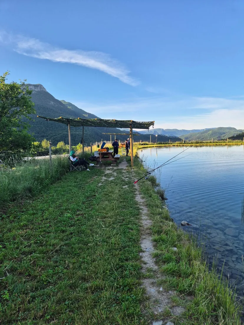 Family Cottage en montagne avec accès à un lac privé
